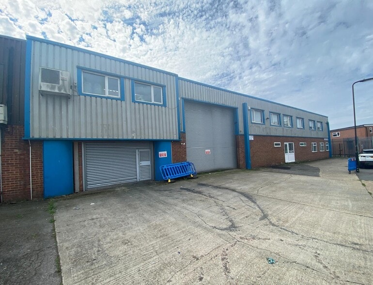 7 William St, Southampton for sale - Primary Photo - Image 1 of 1