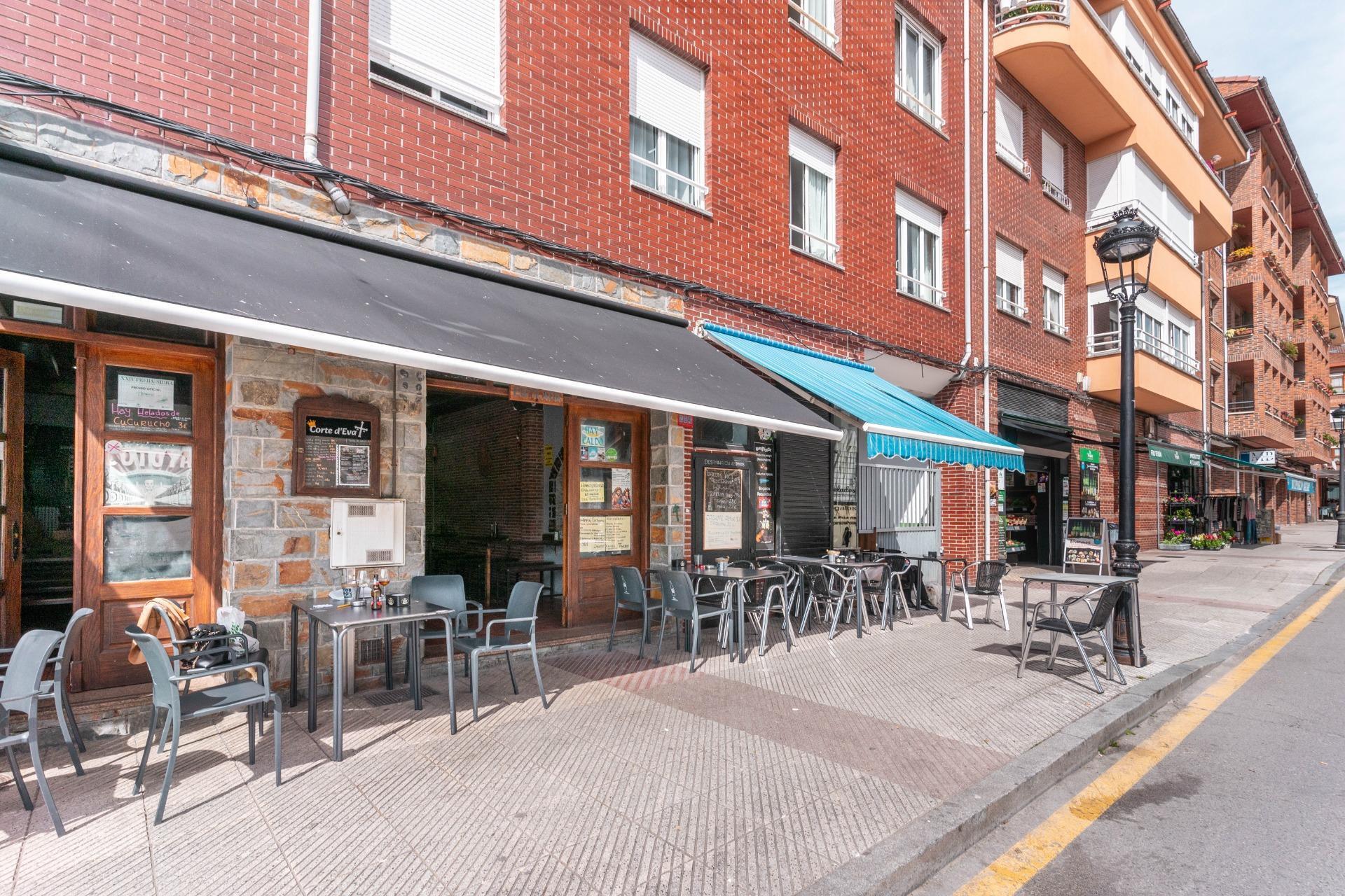 Calle Ramón del Valle, 2, Parres, Asturias to rent Primary Photo- Image 1 of 27