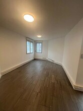 1 Rue De La Garenne, Bry-sur-Marne to rent Interior Photo- Image 1 of 4