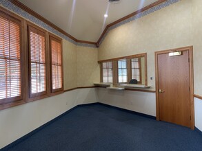 3650 W Wheatland Rd, DeSoto, TX for rent Building Photo- Image 1 of 4