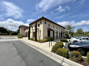 7255-7301 Morro Rd, Atascadero, CA for rent Building Photo- Image 2 of 25