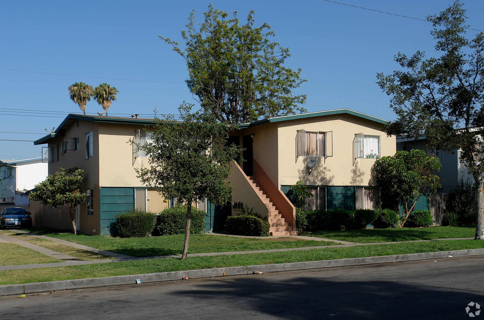 2516 S Rosewood Ave, Santa Ana, CA for sale Primary Photo- Image 1 of 1