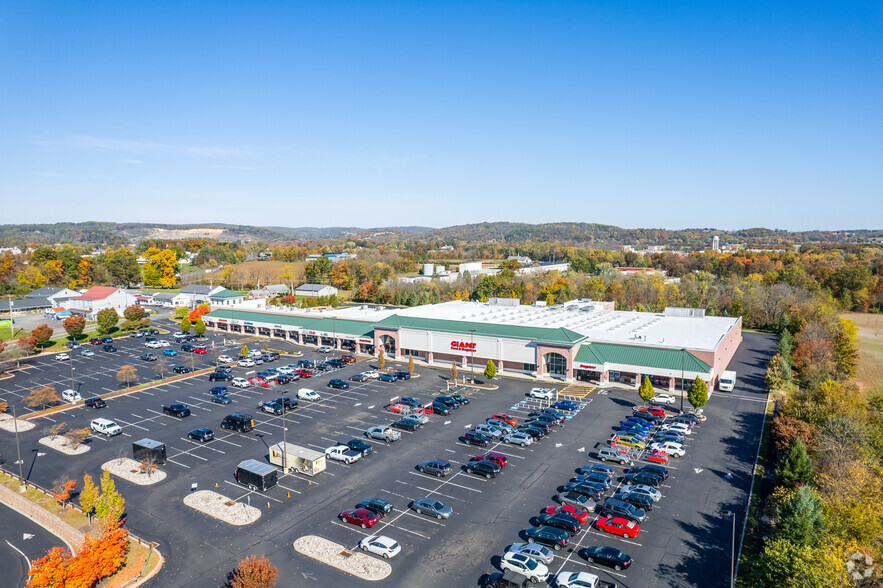 173 Holly Rd, Gilbertsville, PA for rent - Aerial - Image 2 of 9