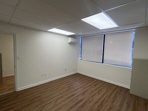 227 Brighton Beach Ave, Brooklyn, NY for rent Interior Photo- Image 1 of 10