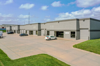 More details for 9840 S 140th St, Omaha, NE - Light Industrial for Rent