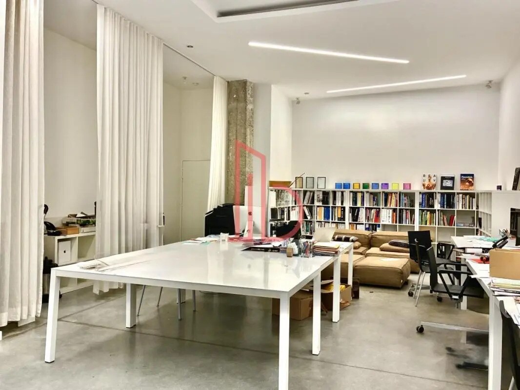 Office in Bordeaux to rent Interior Photo- Image 1 of 6