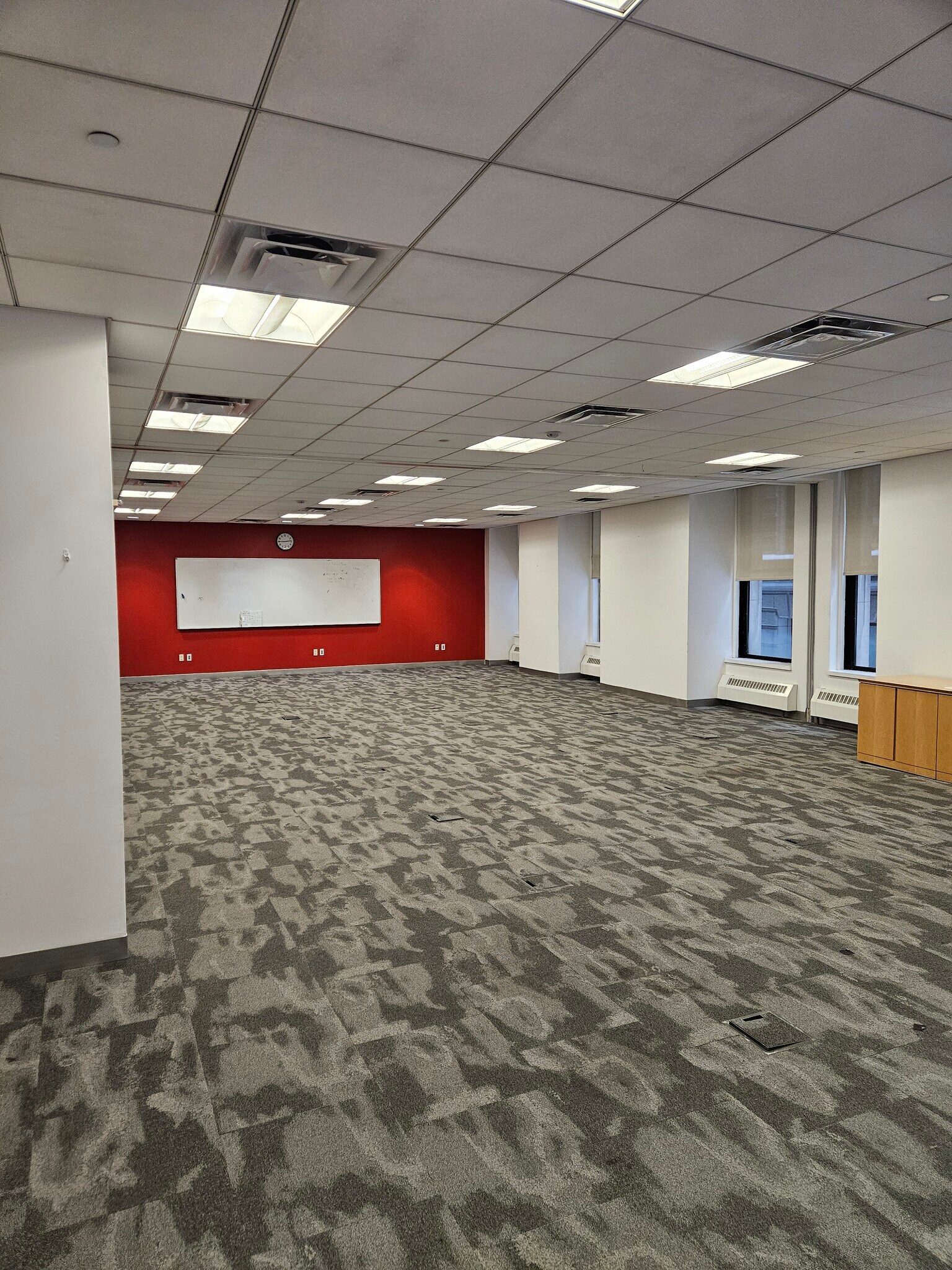 55 Exchange Pl, New York, NY to rent Interior Photo- Image 1 of 7