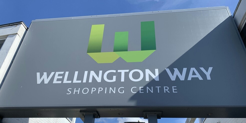 18-21 Wellington Way, Waterlooville to rent - Building Photo - Image 3 of 4