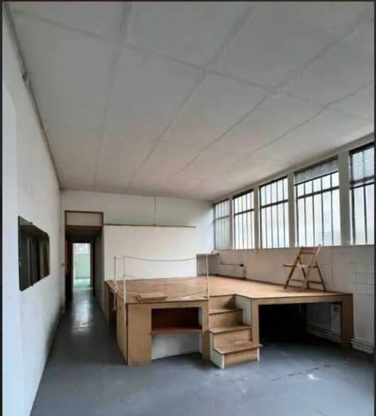 Office in Montreuil for sale - Interior Photo - Image 3 of 10