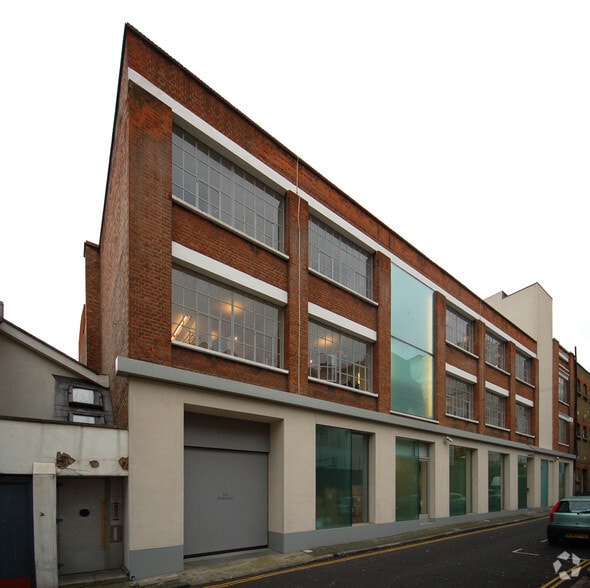 20 Garrett St, London to rent - Building Photo - Image 3 of 38