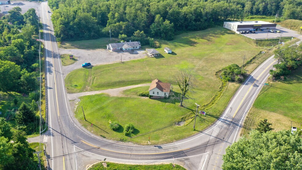 114-124 Shippingport Rd, Aliquippa, PA for sale - Aerial - Image 1 of 5