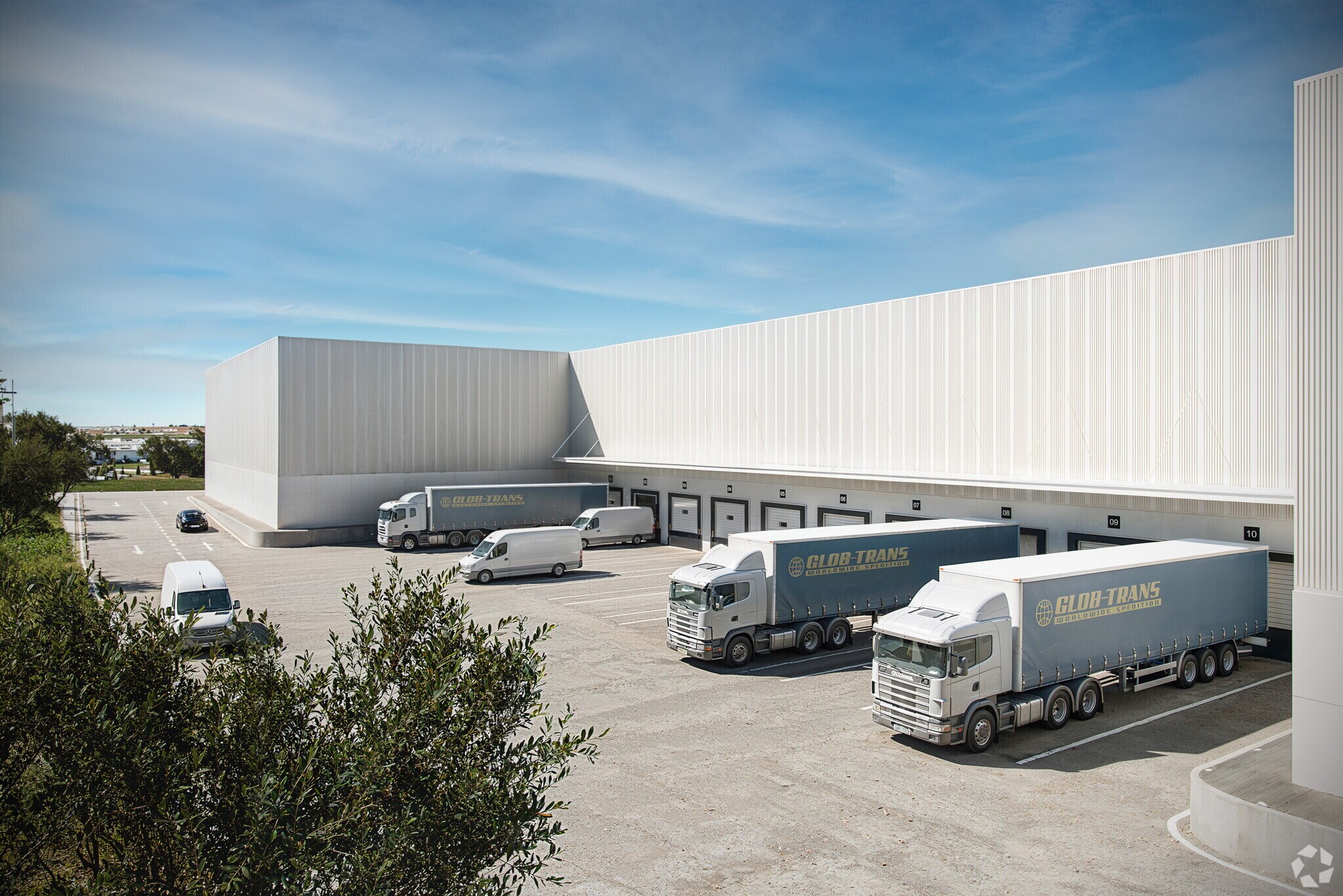 P.I. Prado de las Monjas, Alcalá de Henares, Madrid to rent Building Photo- Image 1 of 21