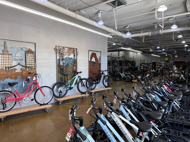 336 W Broadway, Salt Lake City, UT to rent - Interior Photo - Image 2 of 6