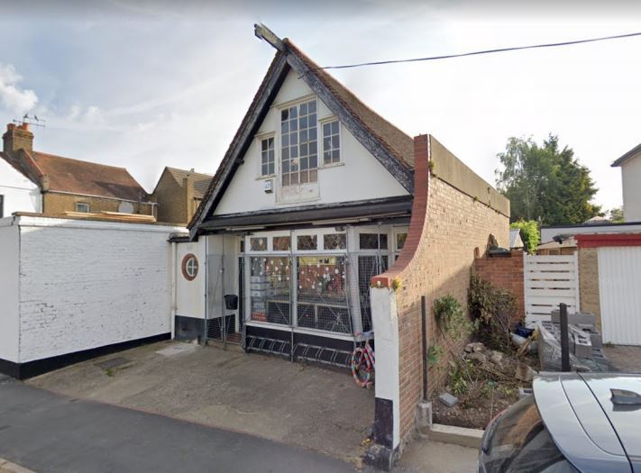 1-3 Ditton Hill Rd, Surbiton for sale - Primary Photo - Image 1 of 1