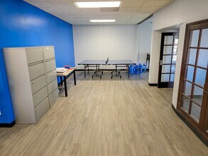 1825-1845 E Northern Ave, Phoenix, AZ to rent Building Photo- Image 2 of 5