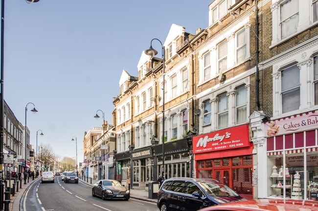 More details for 7-8 High St, London - Retail to Rent