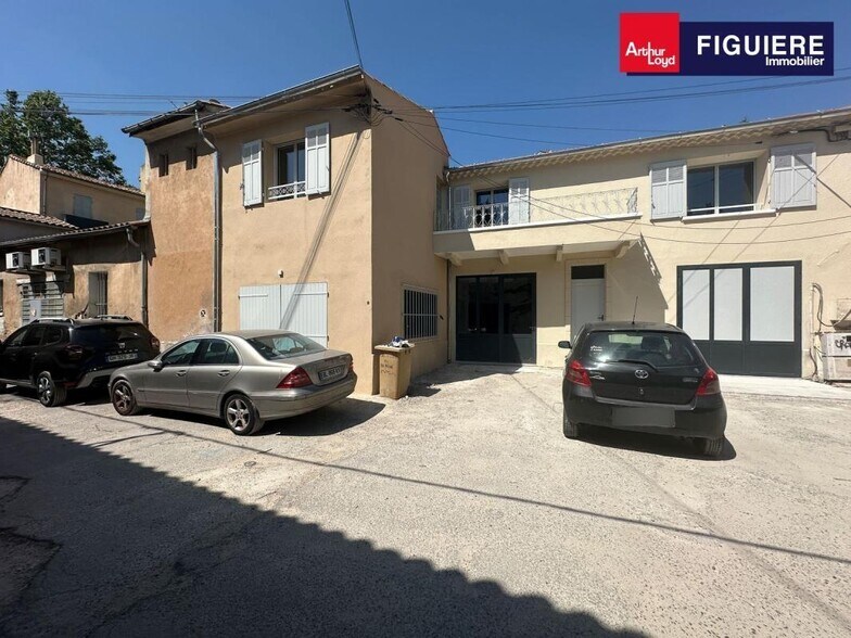 9 Bis Cours D'Orbitelle, Aix-en-Provence for sale - Building Photo - Image 1 of 6