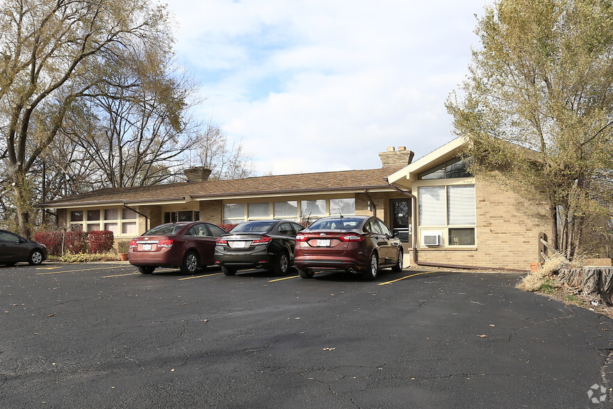 30841-30851 Euclid Ave, Willoughby, OH for sale - Primary Photo - Image 1 of 1