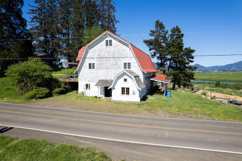 25 Fraser Rd W, Tillamook, OR for sale - Building Photo - Image 3 of 71