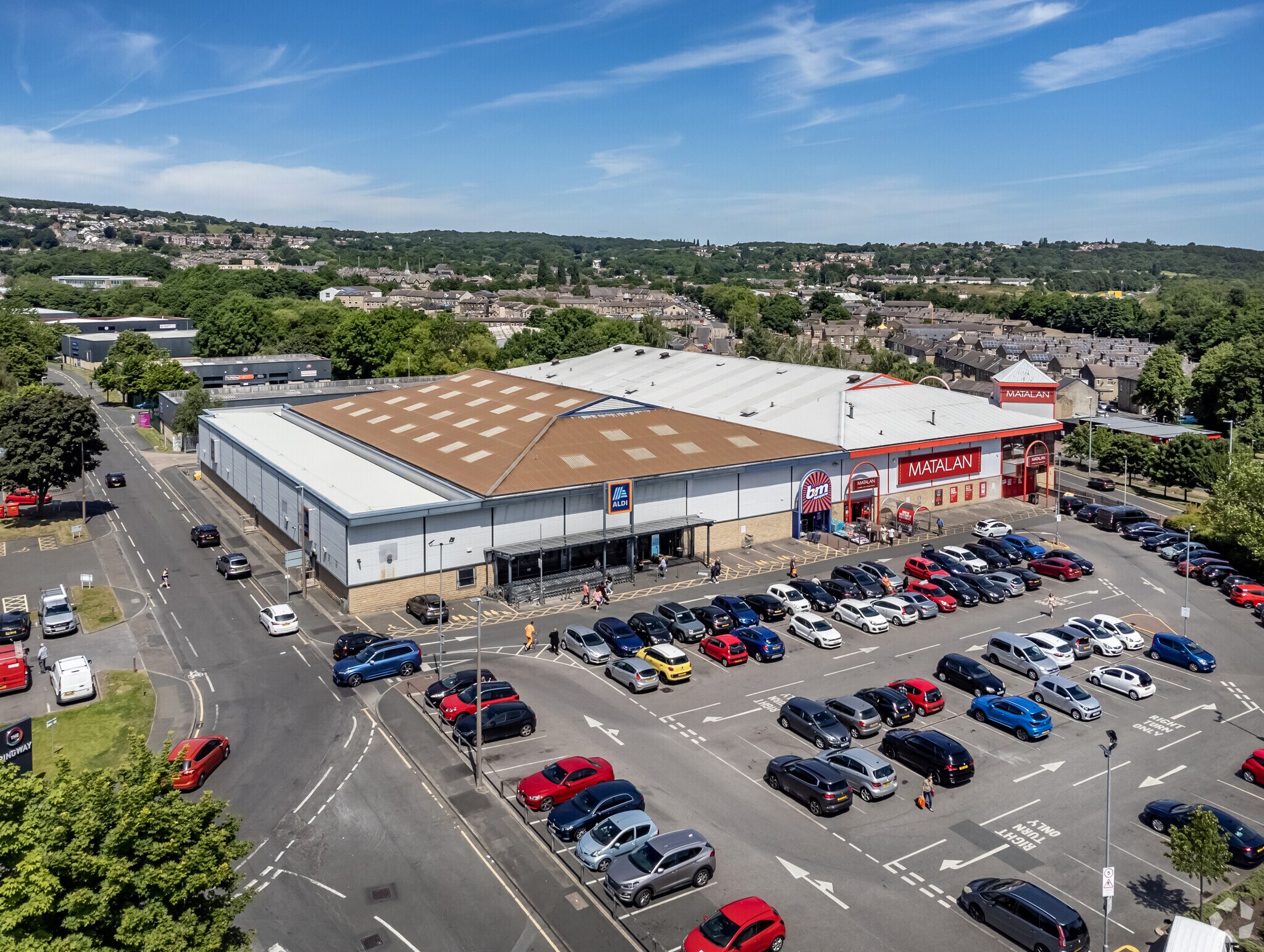 6 Beck Rd, Huddersfield for sale Primary Photo- Image 1 of 1