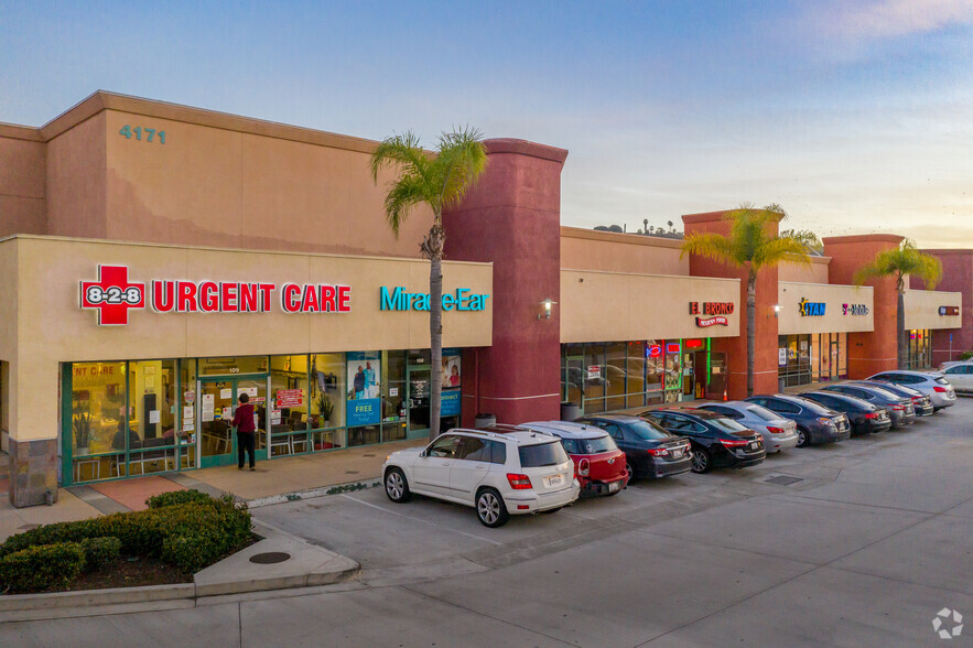 4171 Oceanside Blvd, Oceanside, CA for sale - Primary Photo - Image 1 of 1