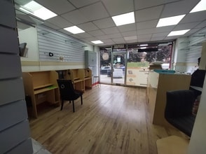 279-295 Edgware Rd, London to rent Interior Photo- Image 2 of 2