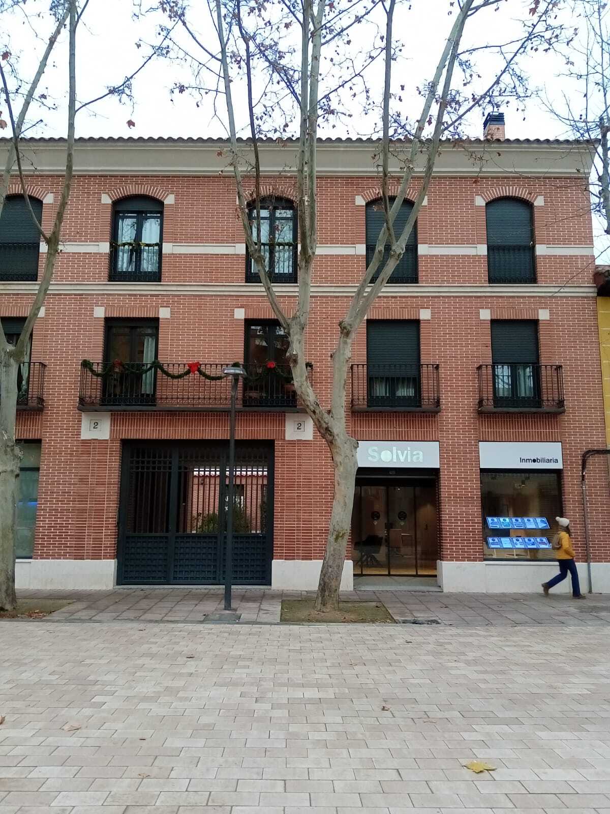 Avenida Guadalajara, 2, Alcalá de Henares, Madrid to rent Primary Photo- Image 1 of 5