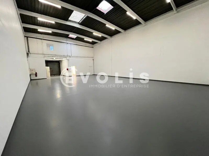 Location Local d'activités 368 m² à 818 m² - Photo 1