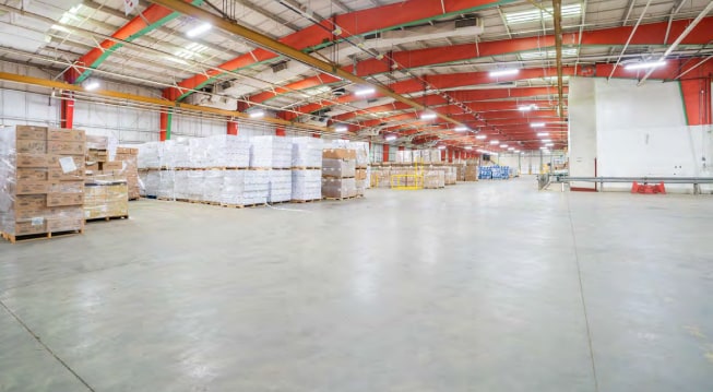 99 Green St, Clinton, MA to rent - Interior Photo - Image 2 of 4