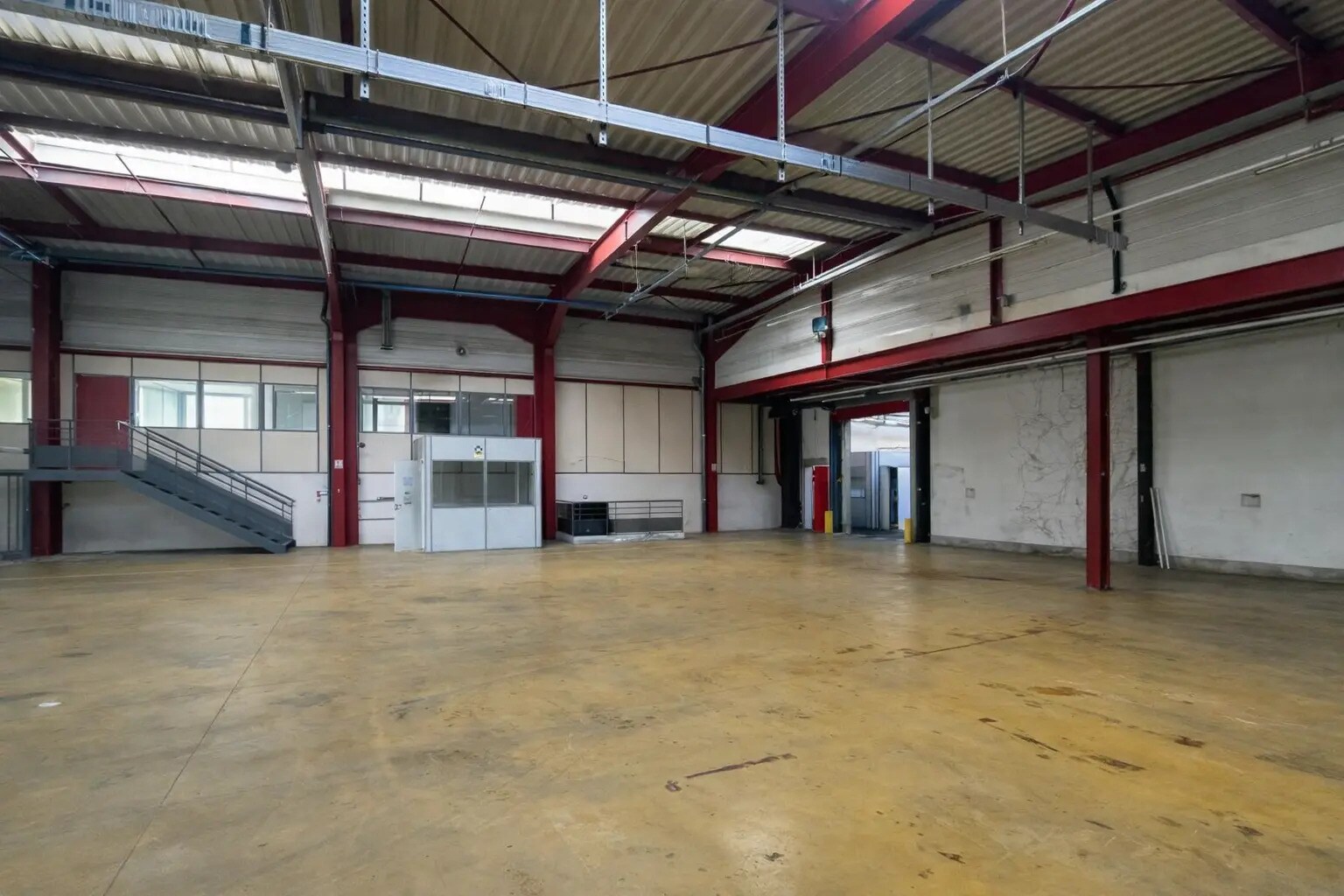 424 Route De Cluses, Ayse for sale Primary Photo- Image 1 of 2