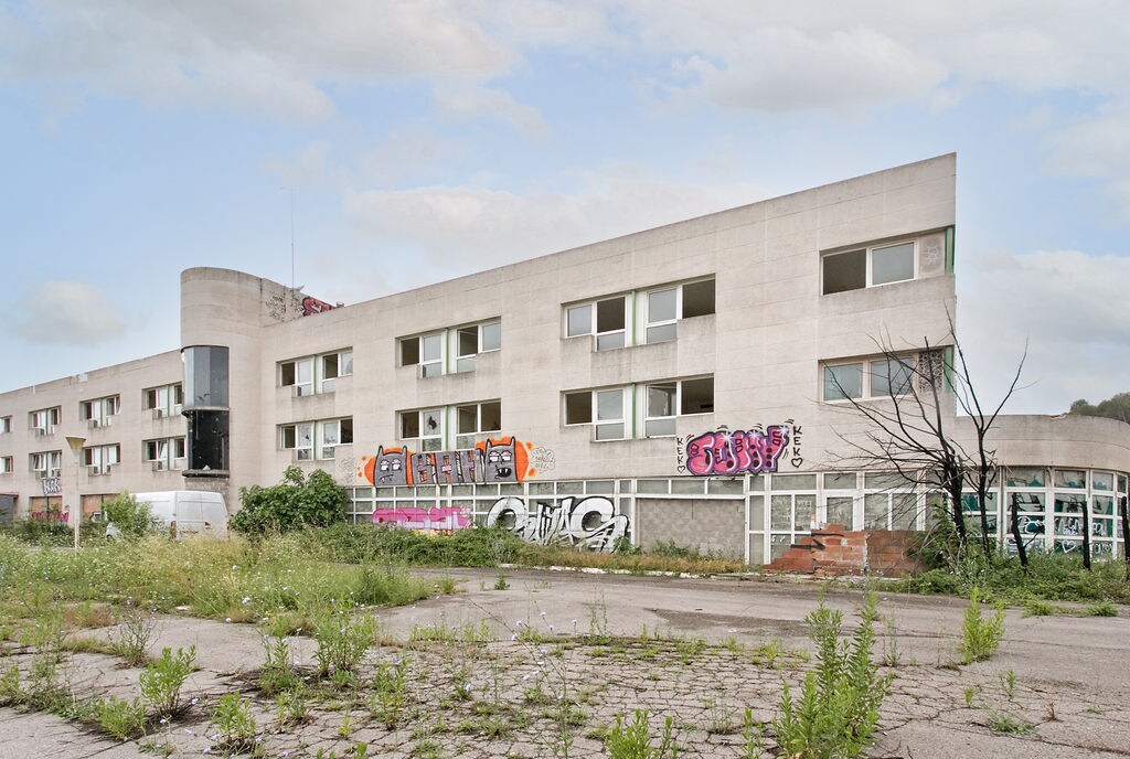 Polígono Cr Vic-area Hotelera, 65, Sant Fruitós de Bages, Barcelona for sale Primary Photo- Image 1 of 19