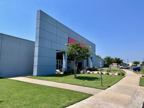 5201 Rufe Snow Dr, North Richland Hills, TX for rent Building Photo- Image 1 of 26