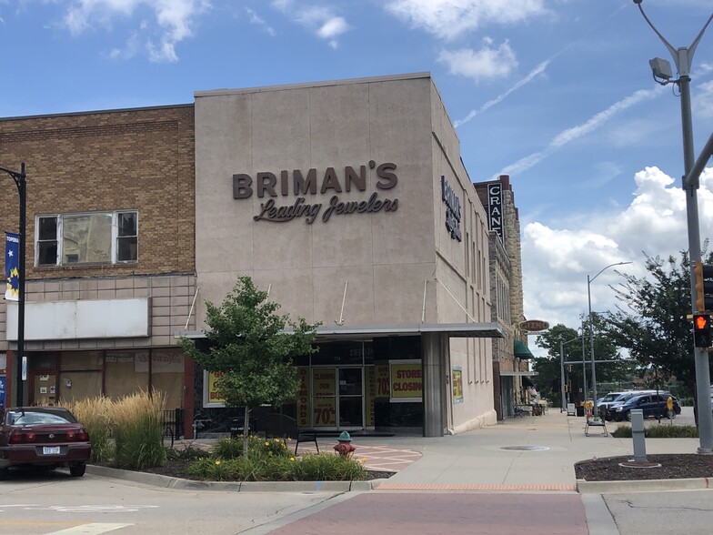 734 S Kansas Ave, Topeka, KS for rent - Building Photo - Image 1 of 7