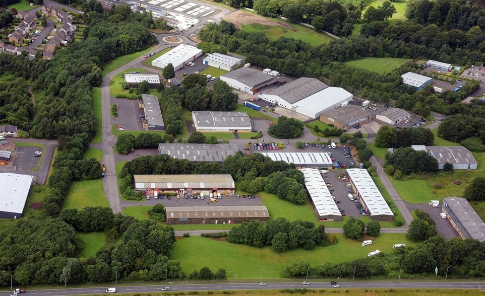 Tweedbank Dr, Galashiels to rent - Aerial - Image 2 of 4