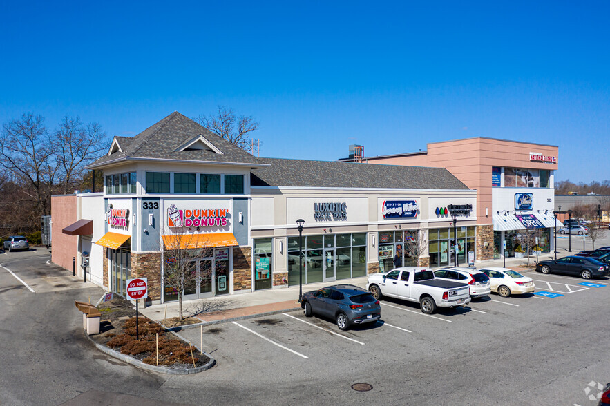 321 School St, Mansfield, MA for sale - Primary Photo - Image 1 of 1