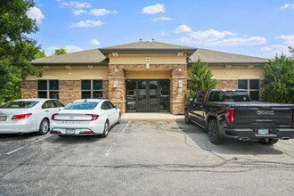 6185 Emerald Pky, Dublin, OH for rent Building Photo- Image 1 of 23