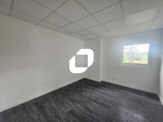 More details for Light Industrial to Rent