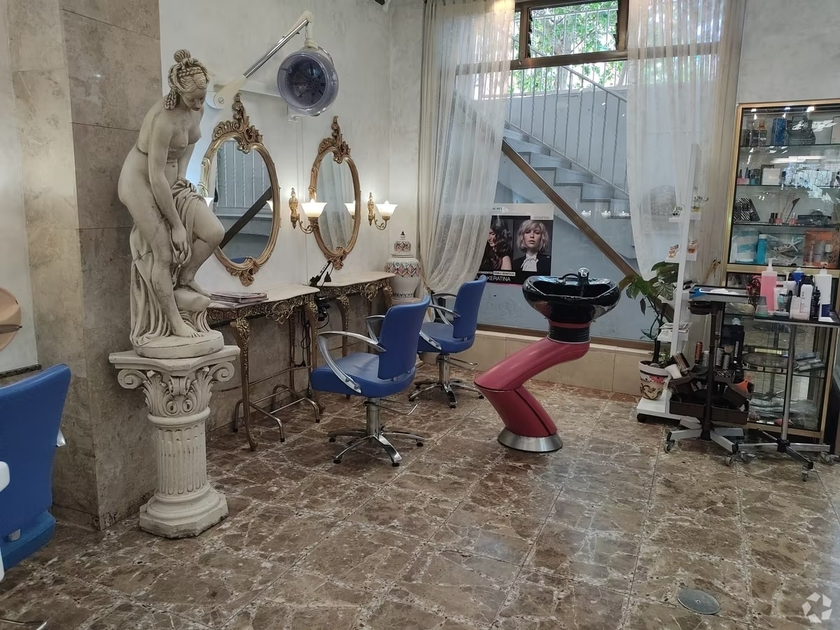 Retail in Alcorcón, Madrid to rent Interior Photo- Image 1 of 10