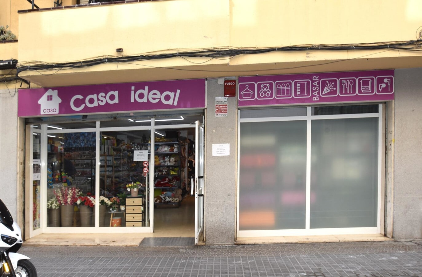 Vilanova i la Geltrú, BAR 08800 -  -  - Floor Plan - Image 1 of 1