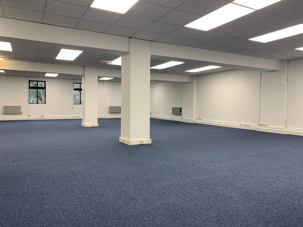 7 Kings Rd, Southsea to rent Interior Photo- Image 1 of 5