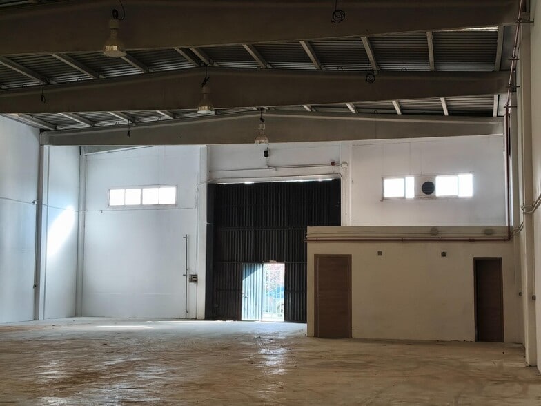 Industrial in Paiporta to rent - Building Photo - Image 3 of 13