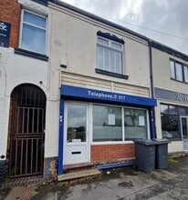 65 Nuneaton Rd, Bedworth to rent Building Photo- Image 1 of 11