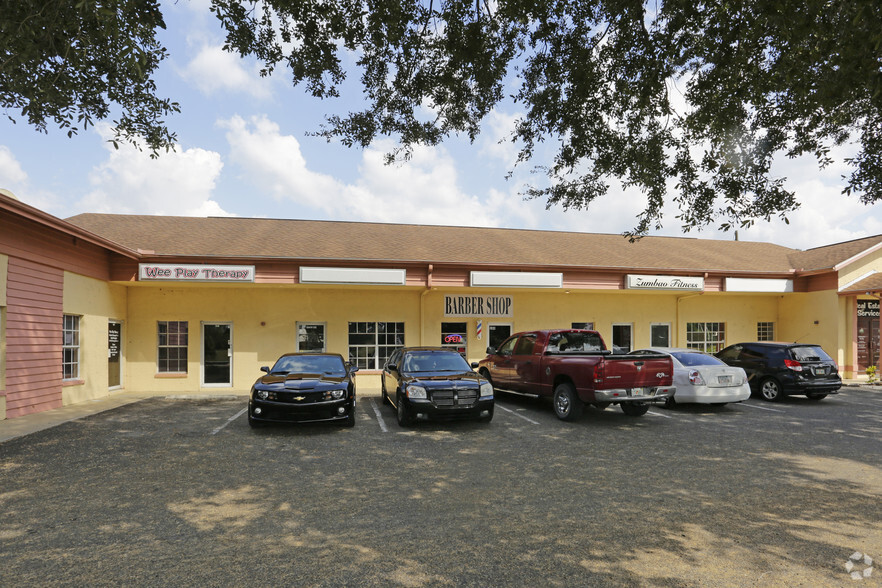 904 Lee Blvd, Lehigh Acres, FL for sale - Building Photo - Image 2 of 4