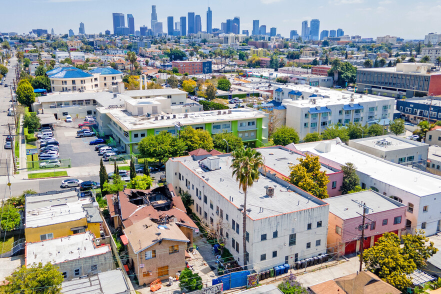 143 N Reno St, Los Angeles, CA for sale - Building Photo - Image 3 of 4