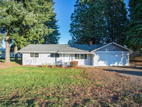 12313 NE 117th Ave, Vancouver, WA for sale Primary Photo- Image 1 of 1