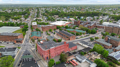 431 Harris Ave, Providence, RI for sale Building Photo- Image 1 of 32