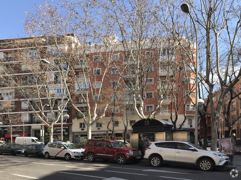 Residential in Madrid, MAD for sale - Building Photo - Image 1 of 1