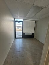 202 N Loop 1604 W, San Antonio, TX to rent Building Photo- Image 2 of 6