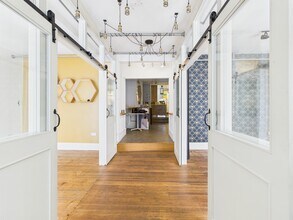 19 Stone St, Cranbrook to rent Interior Photo- Image 2 of 12