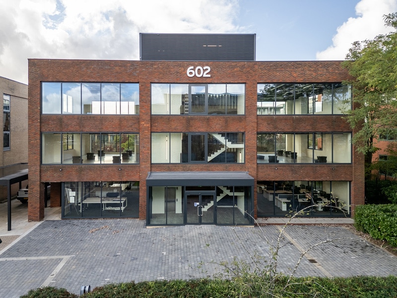 602 South Seventh St, Milton Keynes to rent Building Photo- Image 1 of 13